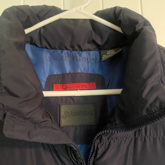 St. John’s Bay Vest - Picture 2 of 5